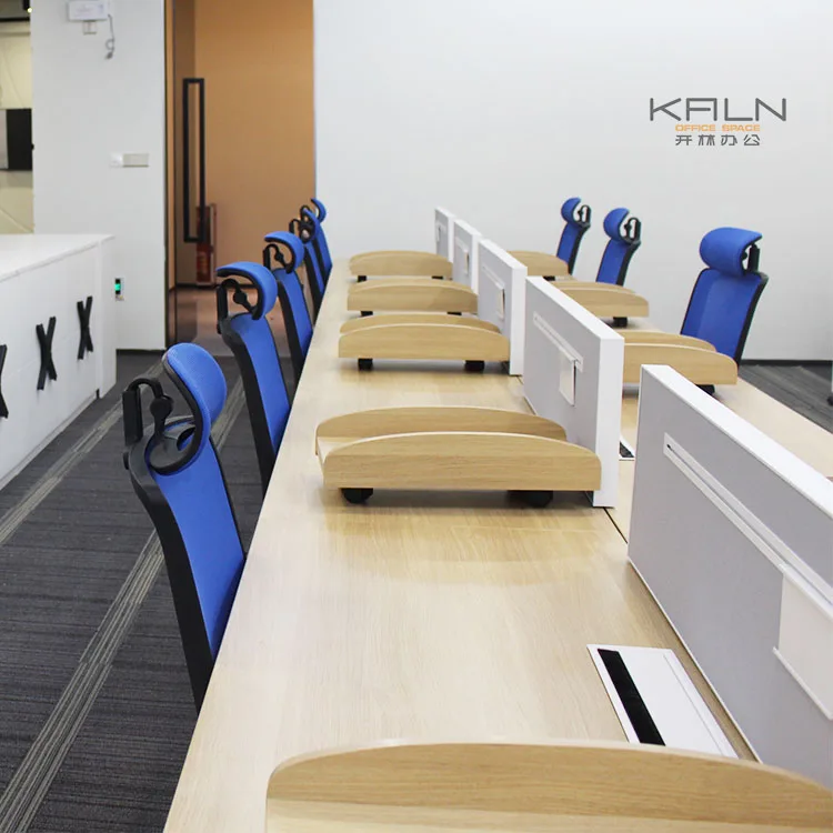 Изготовление на заказ современные алюминиевые перегородки профиль рабочей станции Настольный ПК 6 Трехместный офисный стол разделители