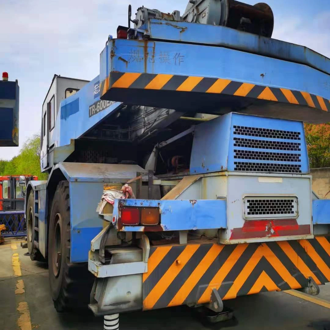 Используемый кран RT TR600E Tadano 60
