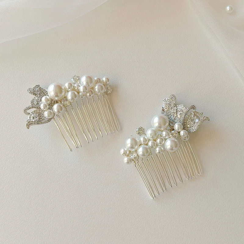 Гребень для волос с жемчугом