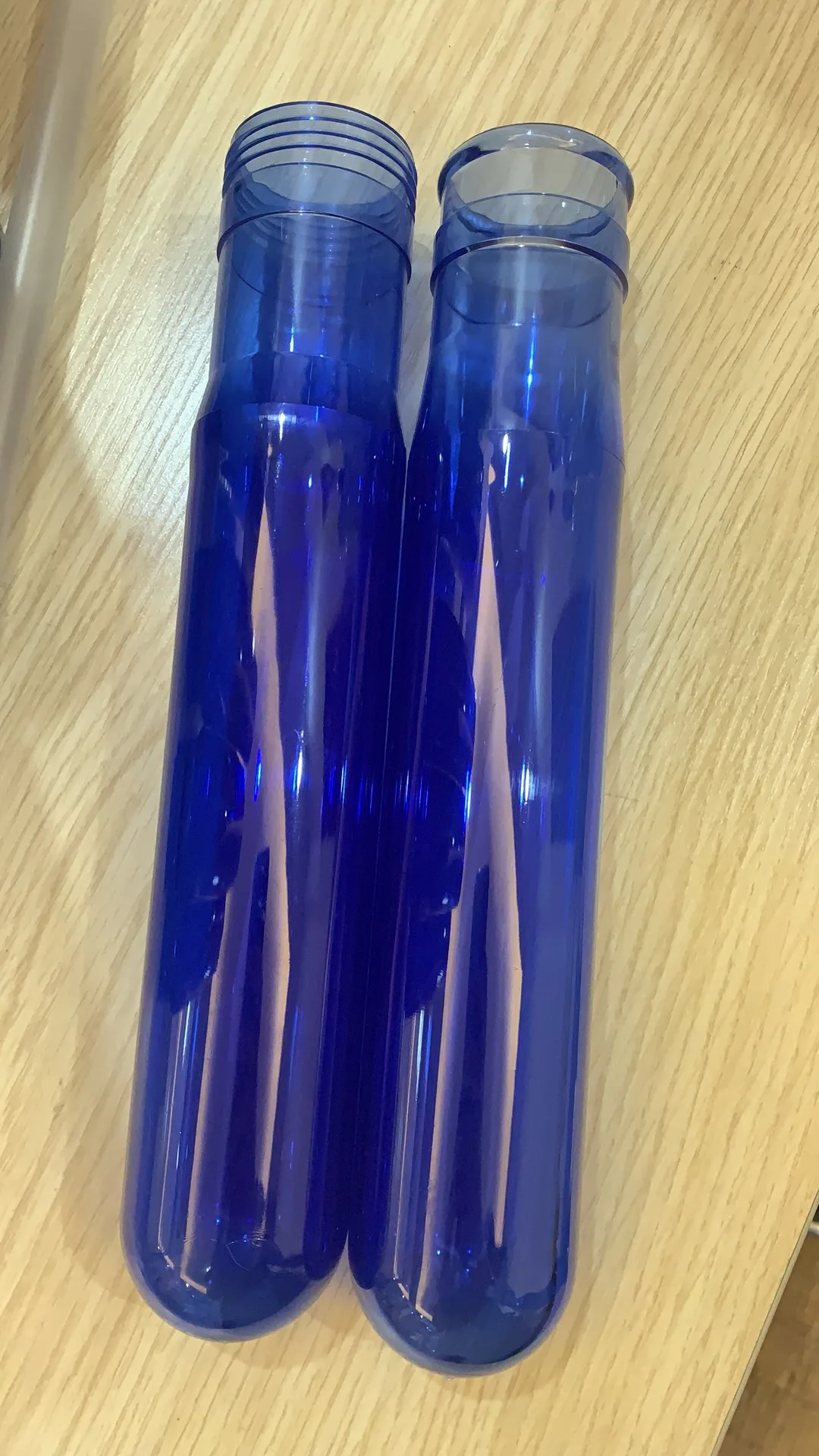 Preformas Pet 20 Litros Water Bottle Container 5 Gallon 55mm Neck Blue Plastic Preform Good Price 800gr 750gr