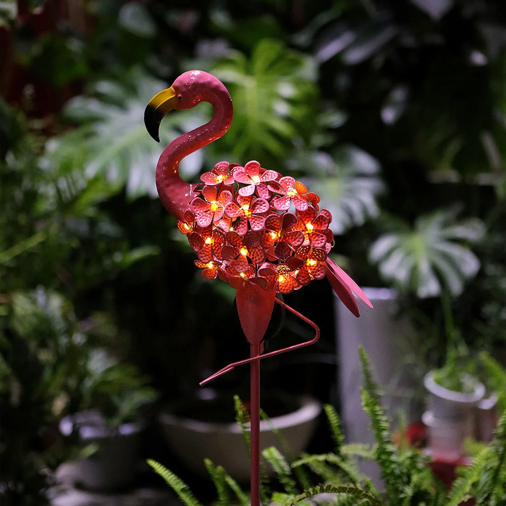 Metal Garden Ornament Solar Light Stake Garden Decor Flamingo Outdoor Waterproof