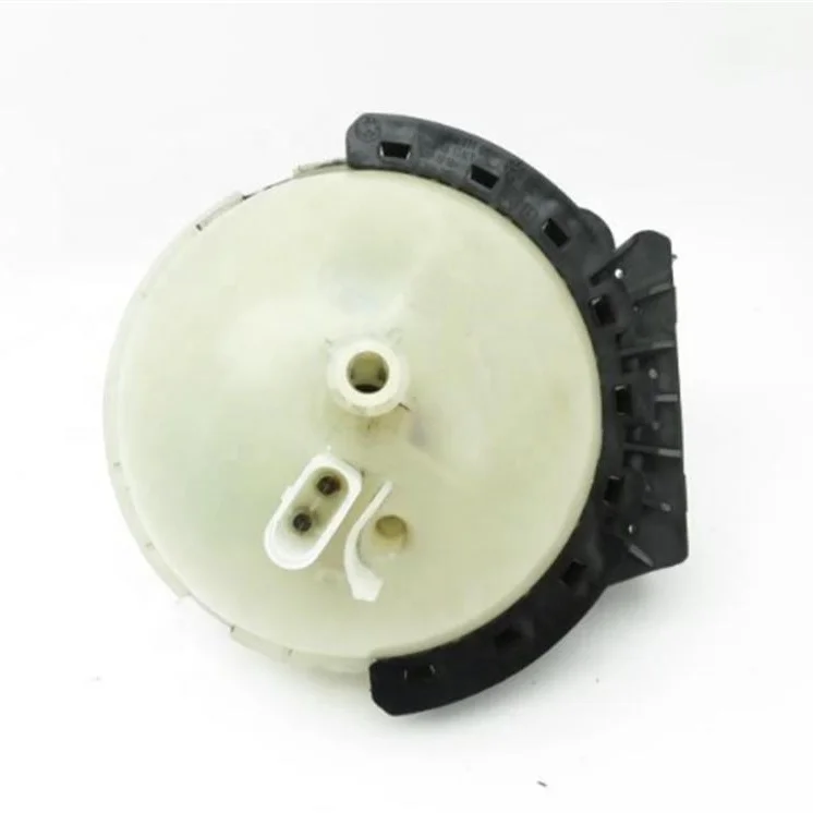 Expansion Tank for bmw F30 F35 Expansion Tank F20 F30 F32 F33 17137642158