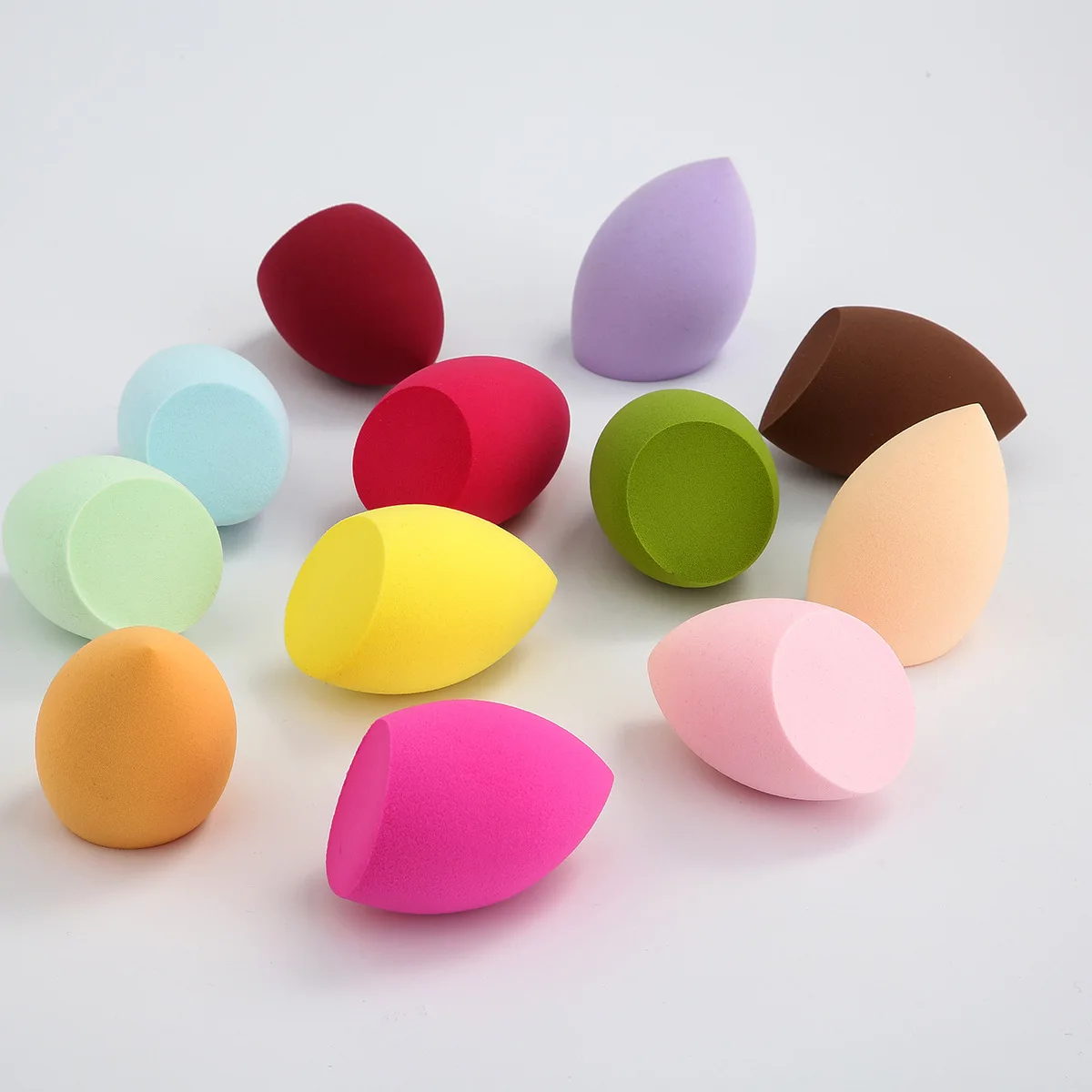 SFM Brand Custom Beauty Makeup Facial Sponge Blender Foundation Powder Puff Wholesale Latex Free Private Label Makeup Sponge