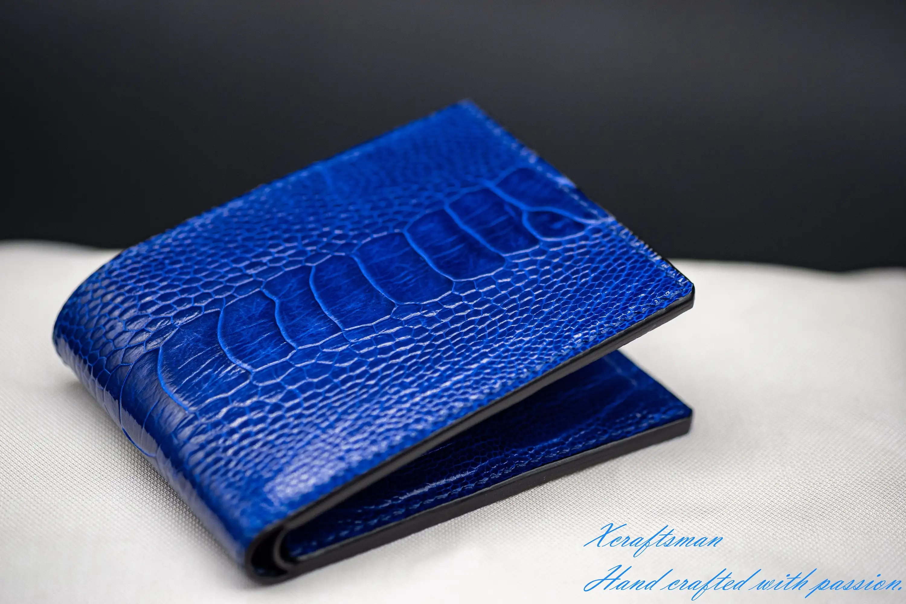  Мужской темно-синий бумажник страуса мужской ручной работы двойного сложения Роскошный кошелек из экзотической кожи для мужчин