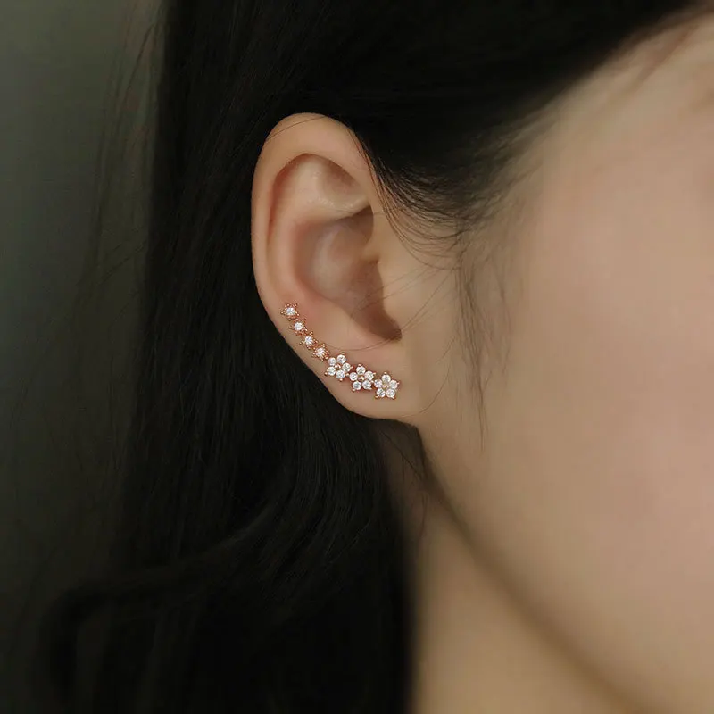 Top Selling senior minority sense star studs cool quality earrings simple with sweet and lovely ear raft