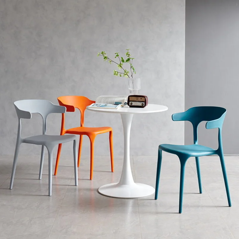 Wholesale Colorful Home Furniture Living Room Durable Restaurant Stackable PP Dining Plastic Chair