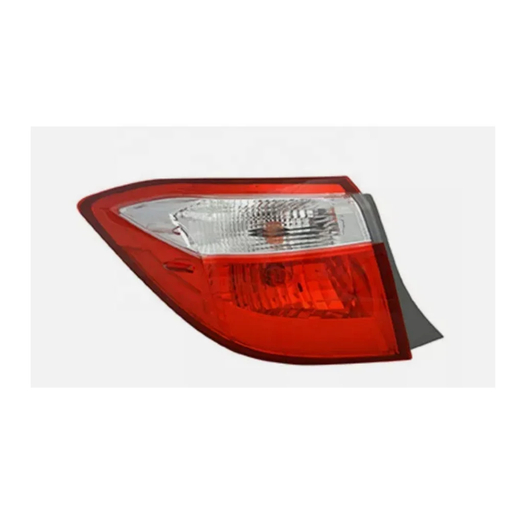 Фонарь задний для Toyota Corolla 2014-2015