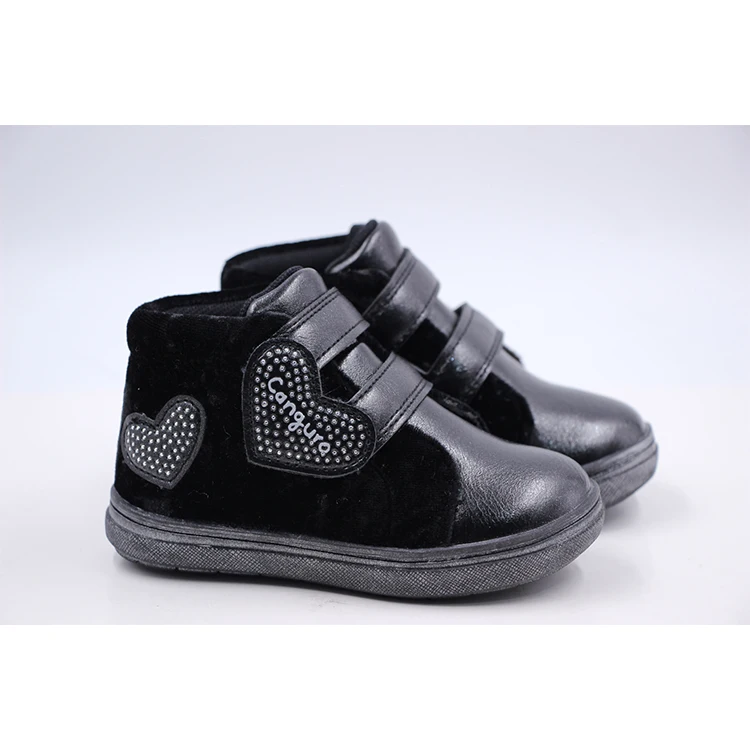 
2021 hot selling wholesale girls sneakers kids shoes for girls cute heart diamond strap shoes for girl dresses 