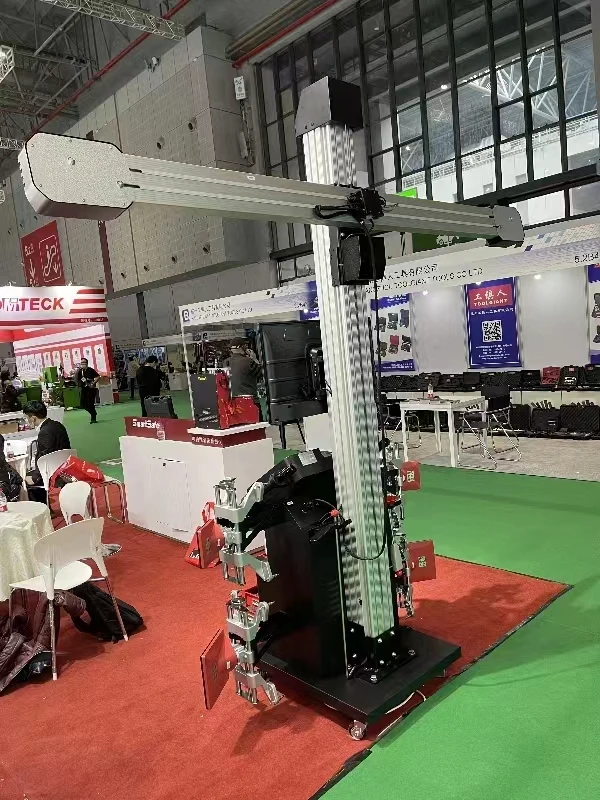 Launch X-831 PRO Auto tracking 3D Four wheel alignment Launch Car wheel aligner Machine