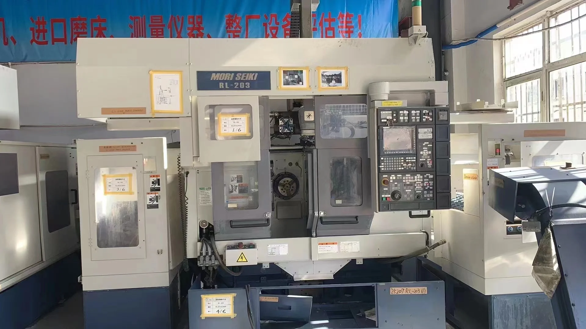 Nangato ti presisionna a Hapon segunda mano Mori Seiki SL-203 металлическом mangproseso iti CNC torno