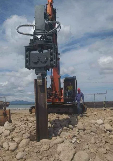 SJ250 Hydraulic Vibratory Pile Driver Highway Ground Pile Driver