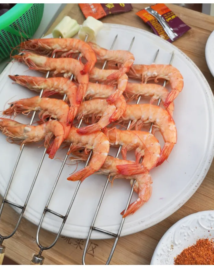 Wholesale Wooden Handle U Shaped Grill Fork chicken Wing Fork Wooden Handle stainless Steel Roasting Sticks Chicken Wings Fork