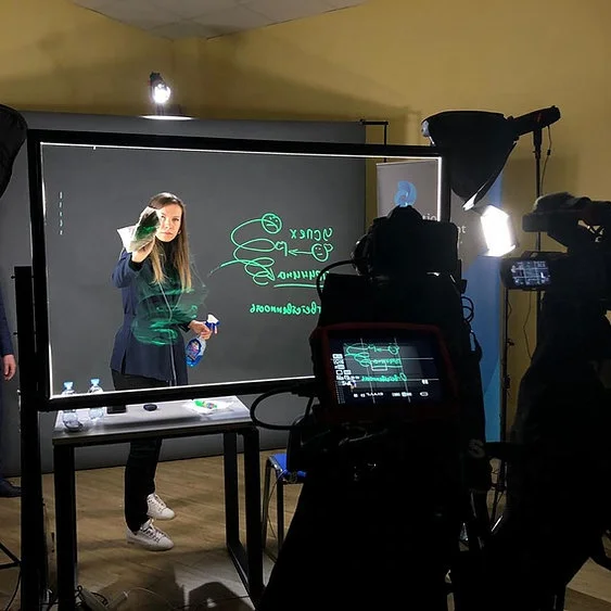 Доска с подвижной подставкой (на колесах), стеклянная флип-карта и металлическая рамка, оборудование для преподавания и коммерческого видео изготовления