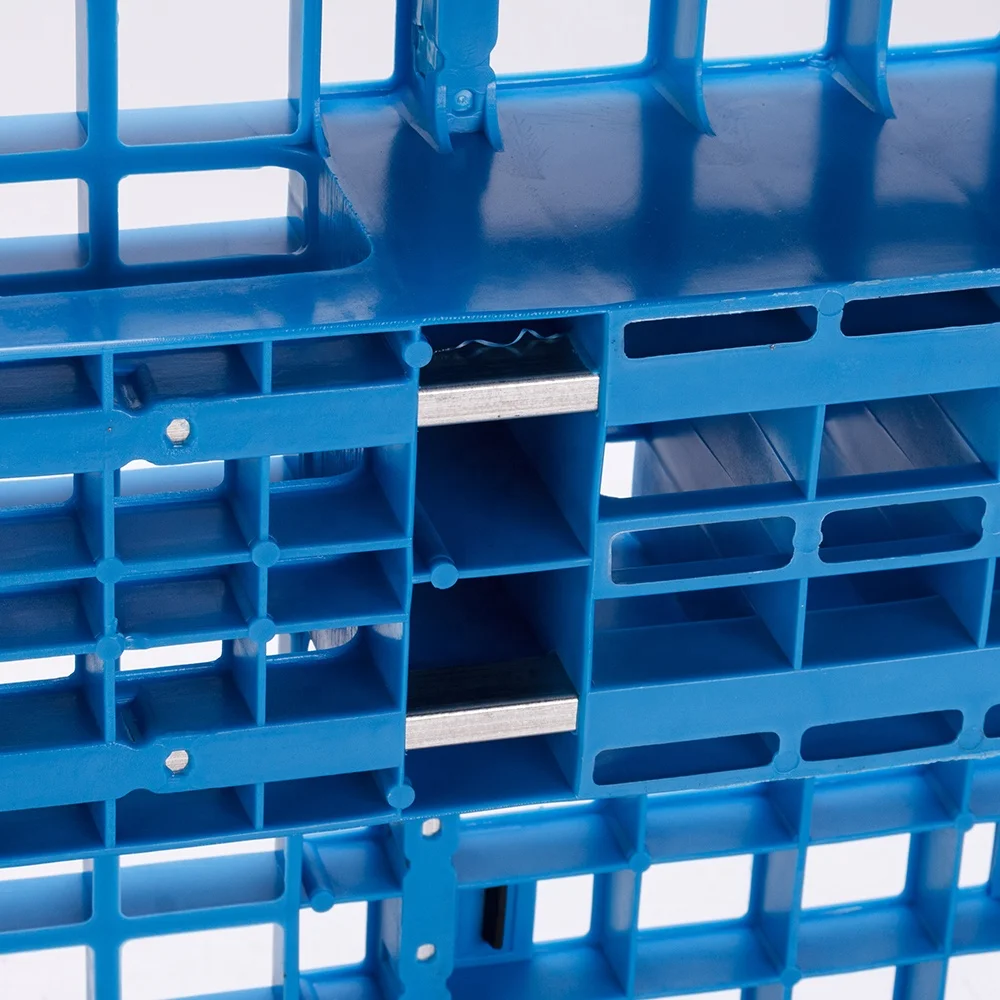 Plastic Pallets Factory Price HDPE Grid 3 Skid Heavy Duty Plastic Pallet 1200*1000MM  Warehouse Rack Load Fork Pallet EPAL Size