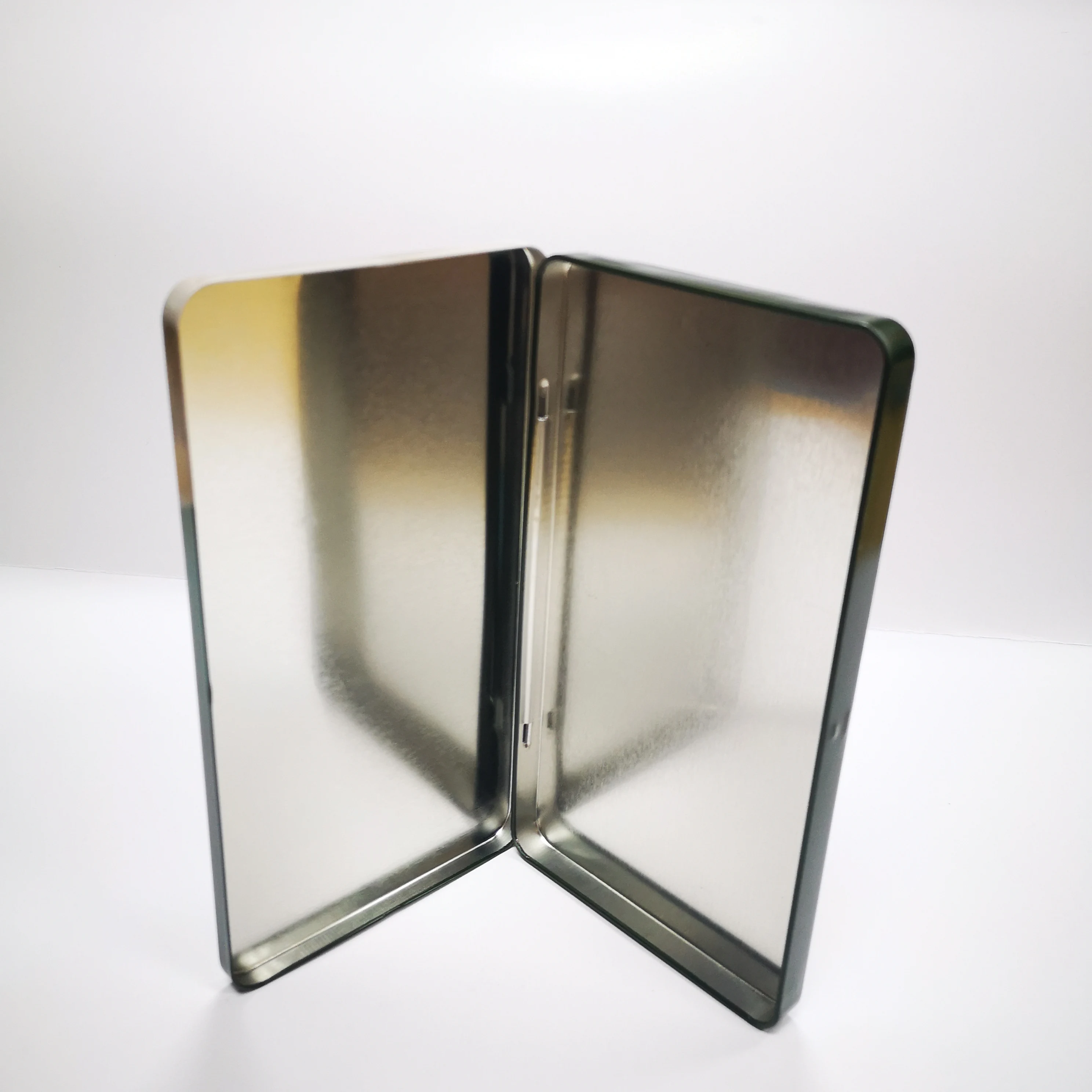 
Custom design rectangle eyelash packaging tin box eyelash metal box 
