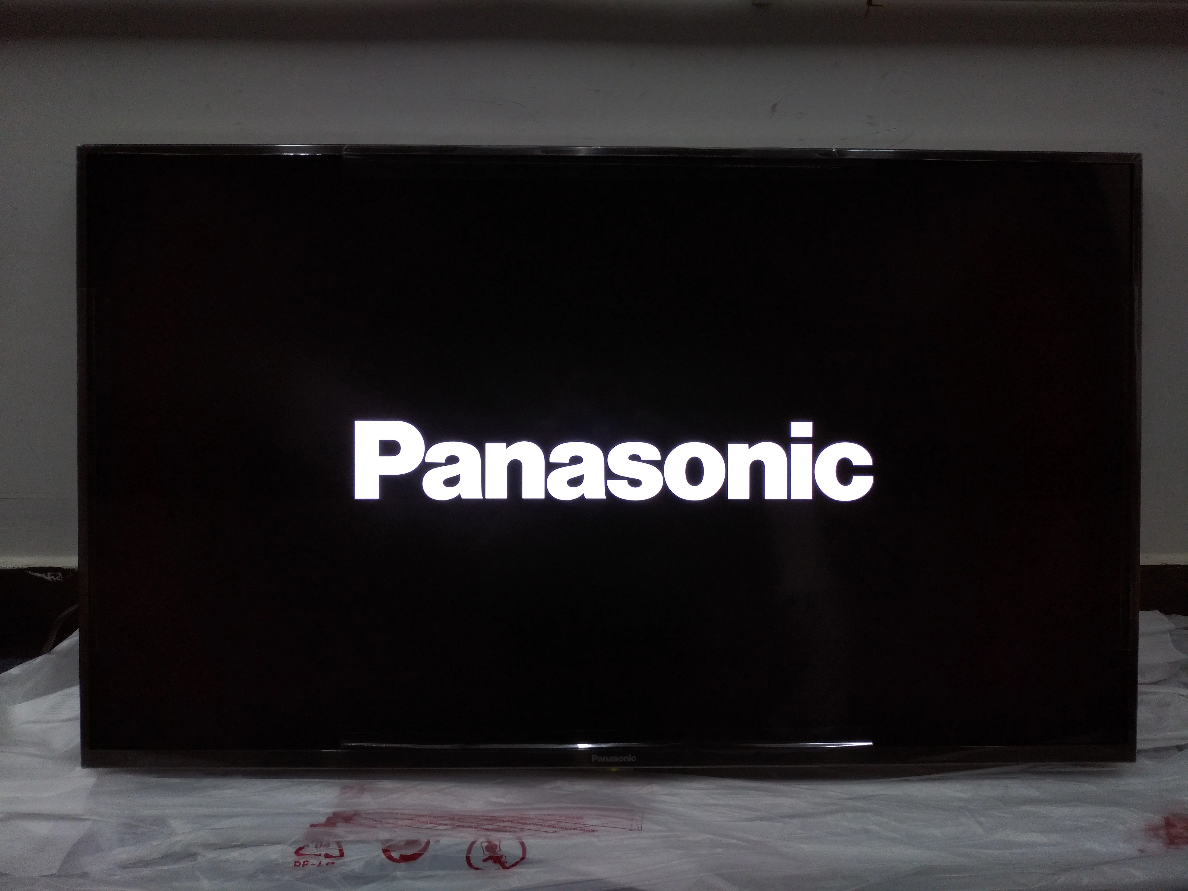 43inch 4K  LED tv  HDR new smart television