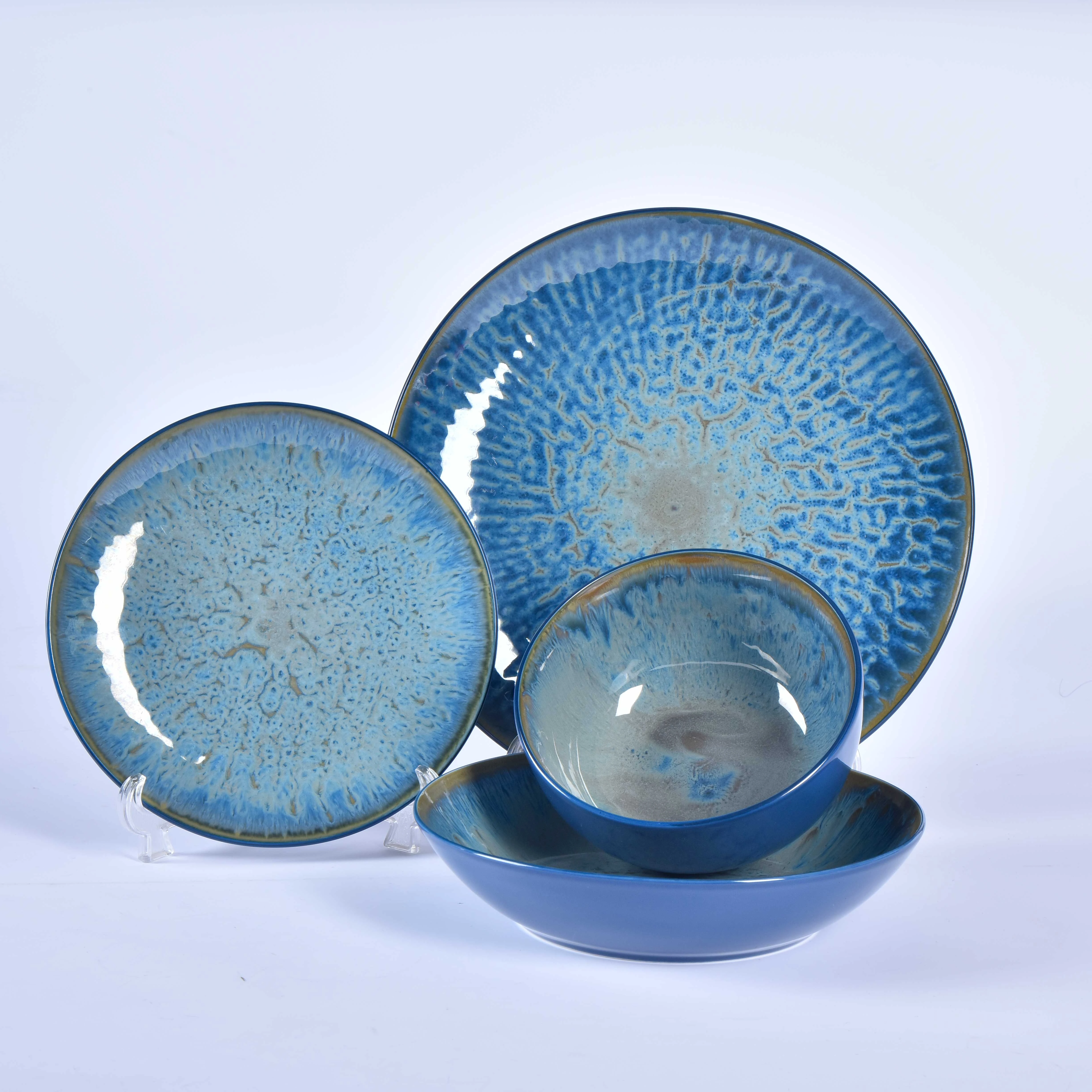 blue color dinner set ,outside glaze inside reaction product ,porcelain 16pcs dinnerware set plate and bowl