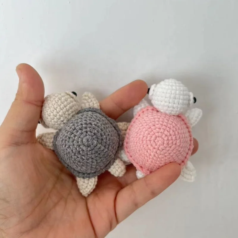 2022 New Little Tortoise Keychain 100% Hand Woven Little Tortoise Keychain Pendant Available in Various Colors Small and Exquisi