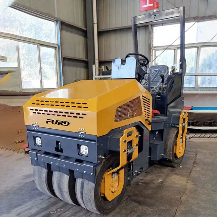 Good Price FURD 3 Ton Vibratory Pneumatic Rubber Tire Roller