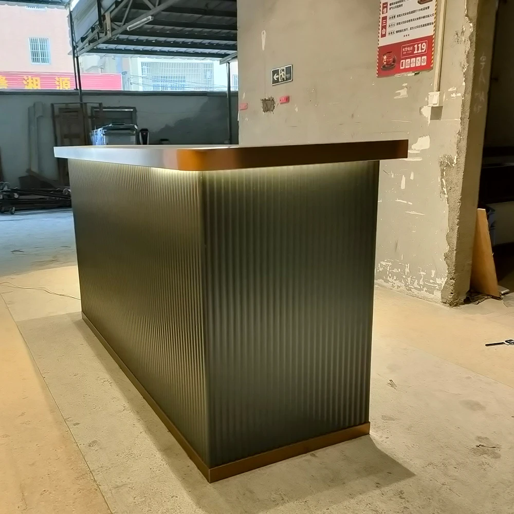 Classic stainless steel portable cocktail station beverage movable bar