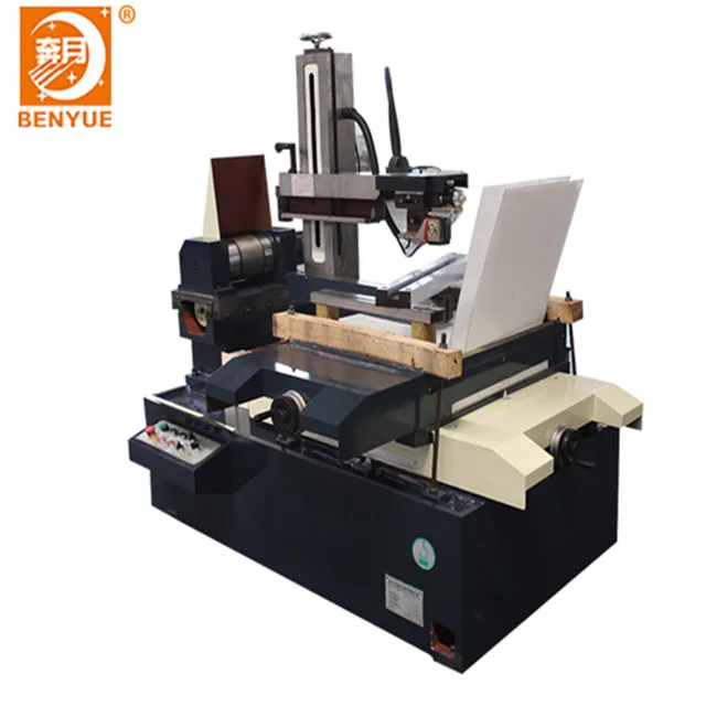 DK7763 Workbench Size1380*800mm Small Wire Cut EDM Machine
