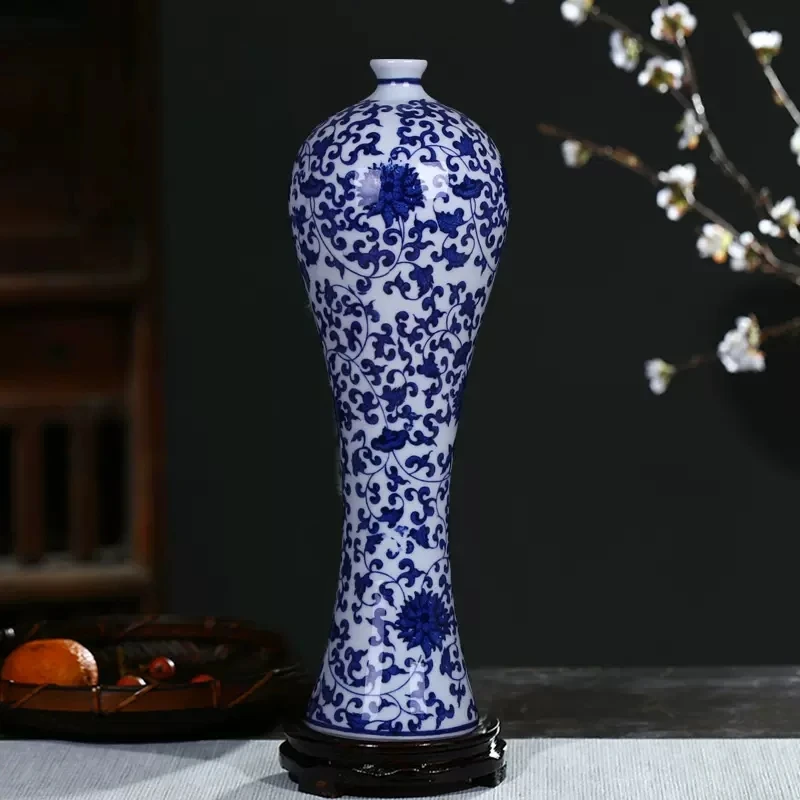 Blue and white antique porcelain Dragon vases