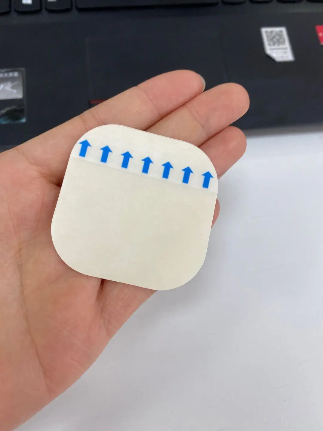 Бесплатный образец, улучшенная медицинская язва при давлении, диабетические стерильные повязки duoderm гидроколлоидная повязка в рулоне