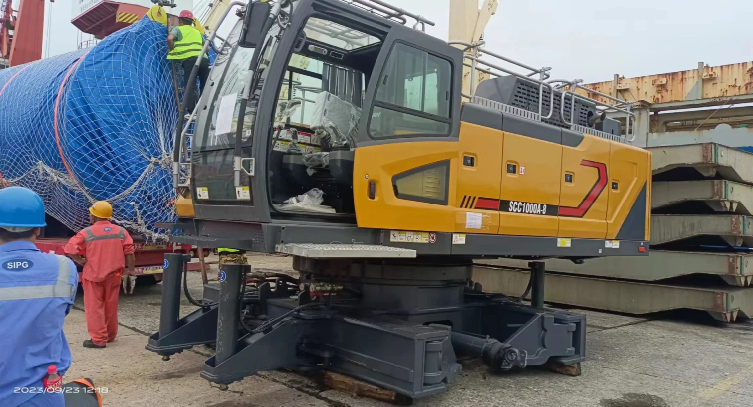 Top Brand 100t Lifting Capacity Crawler Crane SCC1000A-8 with 64m Boom For Sale