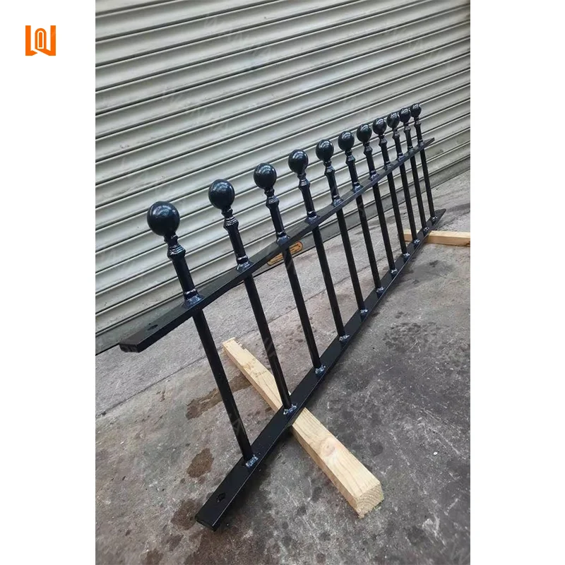 Standard certified customised outdoor wrought iron fence security iron railing metal garden fence grill security fence