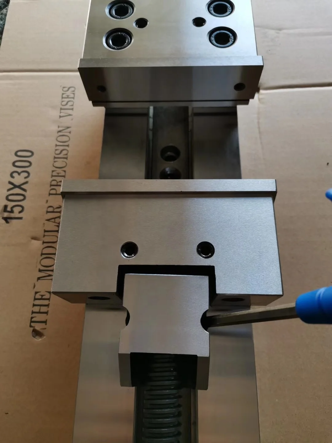 GT Precision Super Modular vise with Thread Hole for Soft Jaw Assembly