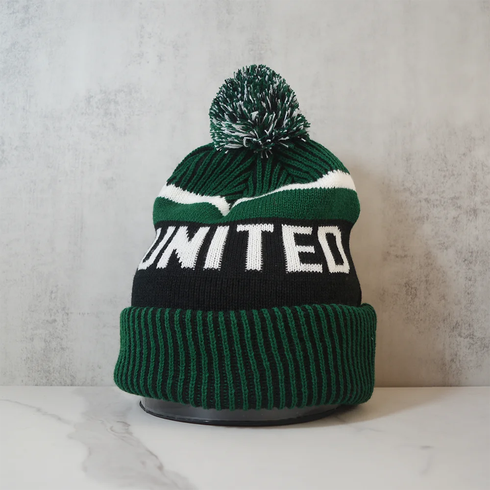 Manufacture designer knitted hats pom pom sport embroidered logo golf bobble hat custom beanie/ knit custom winter beanie