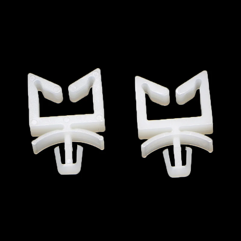 Nylon Plastic Wire Locking Saddle