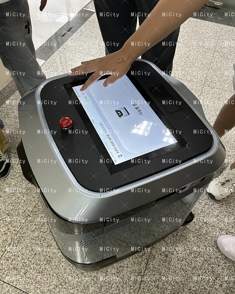 Commerical Cleaning Robot Vacuum Cleaner Rechargeable 32L Water Tank Sweeping Robotic portable Vacuum Cleaner For Mall Factory