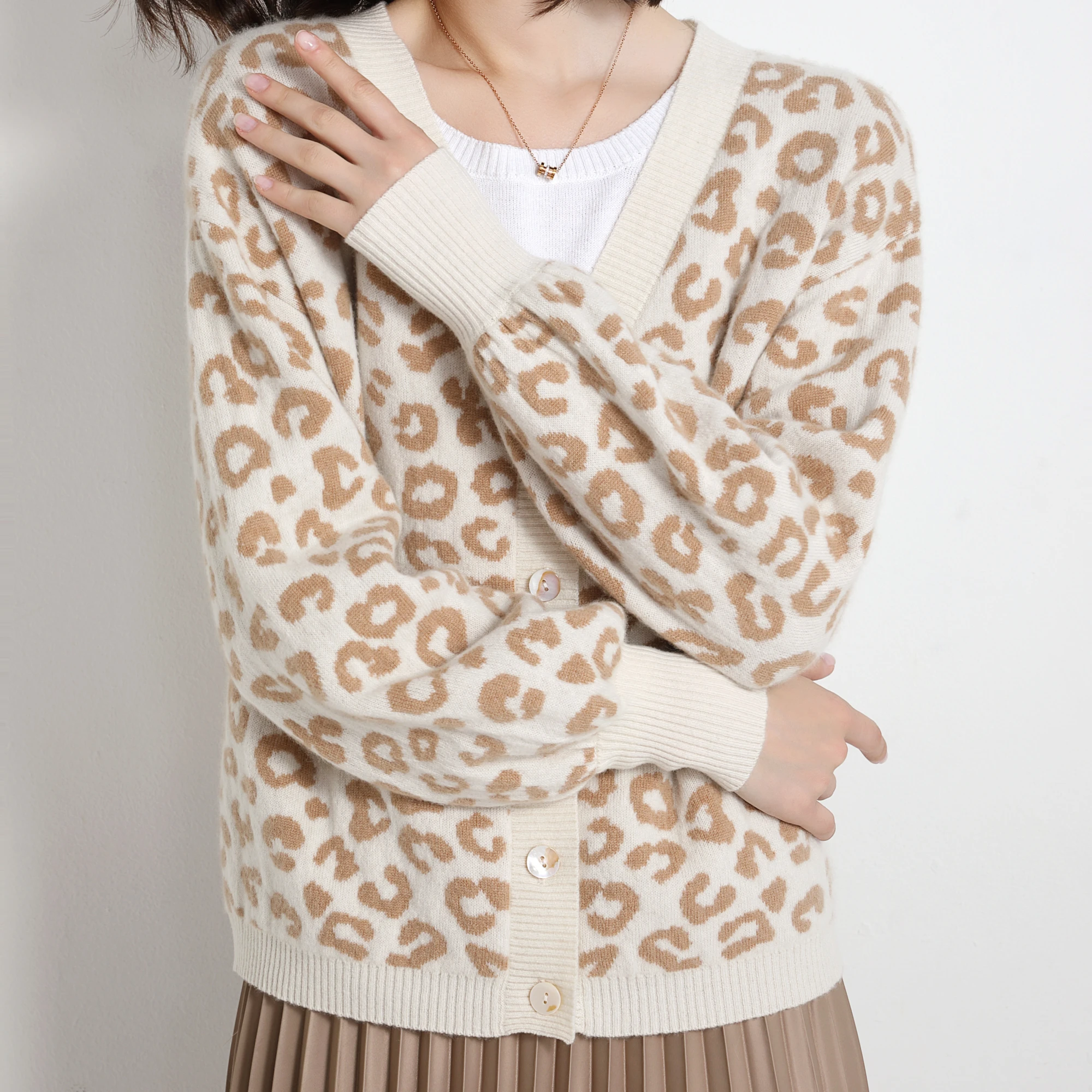 Gg 2020 Fashionlatest Design Custom Sweater 30% Cashmere Sweater Leopard Jacquard Cardigan Sweaters Women Autumn Lady Women