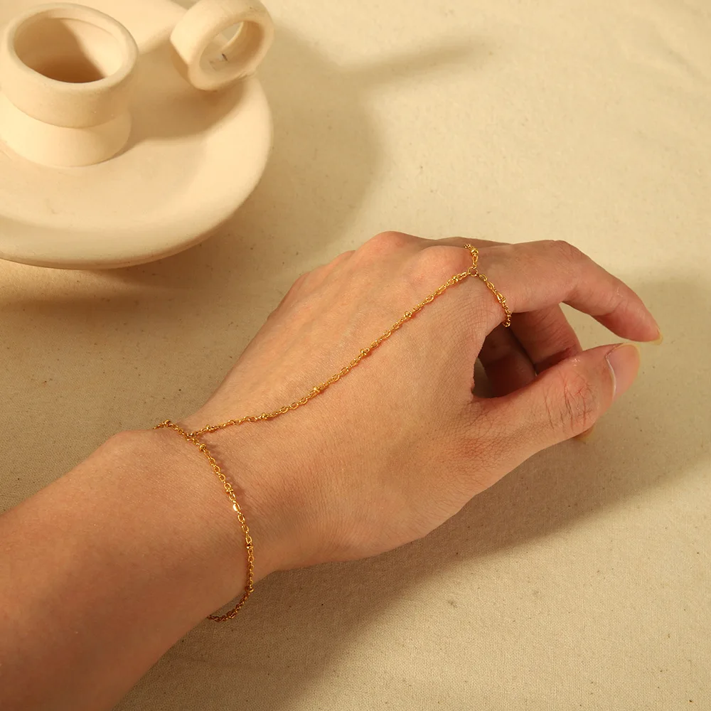 18K Gold Stainless Steel Diamond Slave Bracelet Dainty Women Gold Finger Beaded Chain Hand Ring Bracelet