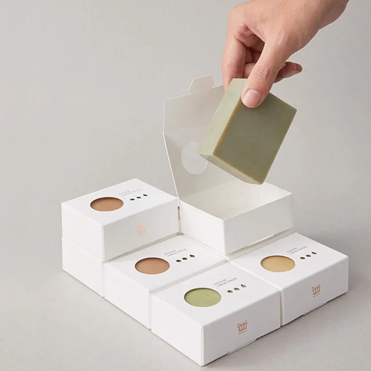 Изготовленные на заказ коробки для упаковки мыла оптом с окном компостируемое масло тела упаковка из крафт-бумаги