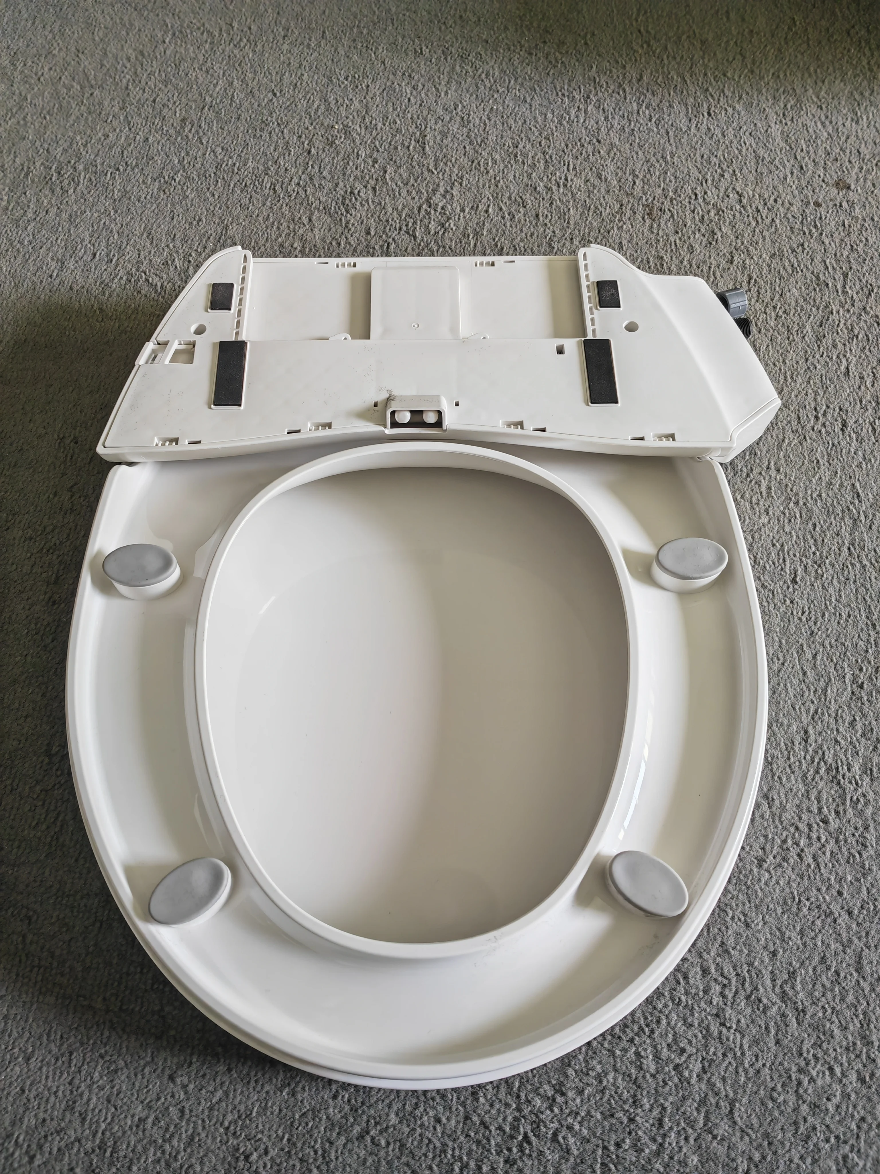 Round Shape Non Electric Automatic Self-Cleaning Nozzle Easy Installation Manual Bidet Toilet Seat For Bathroom