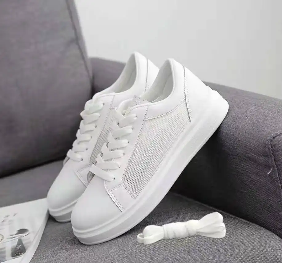 Women Casual Small white shoes female spring and autumn models wild casual hollow flat breathable shoes