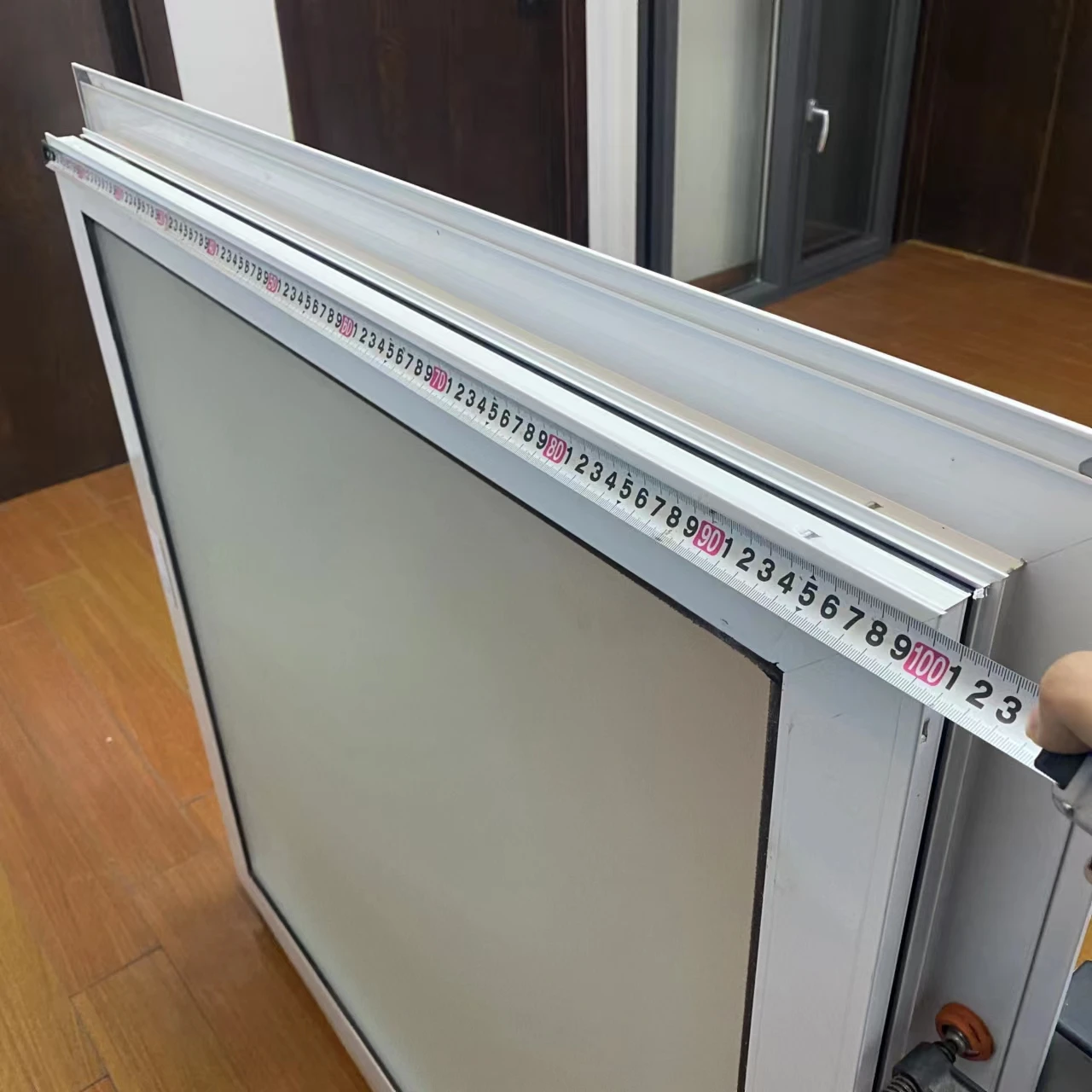 Wood Color Aluminium Frame Glass Corner Window Corner Butt Joint Glass Window  Glass Design