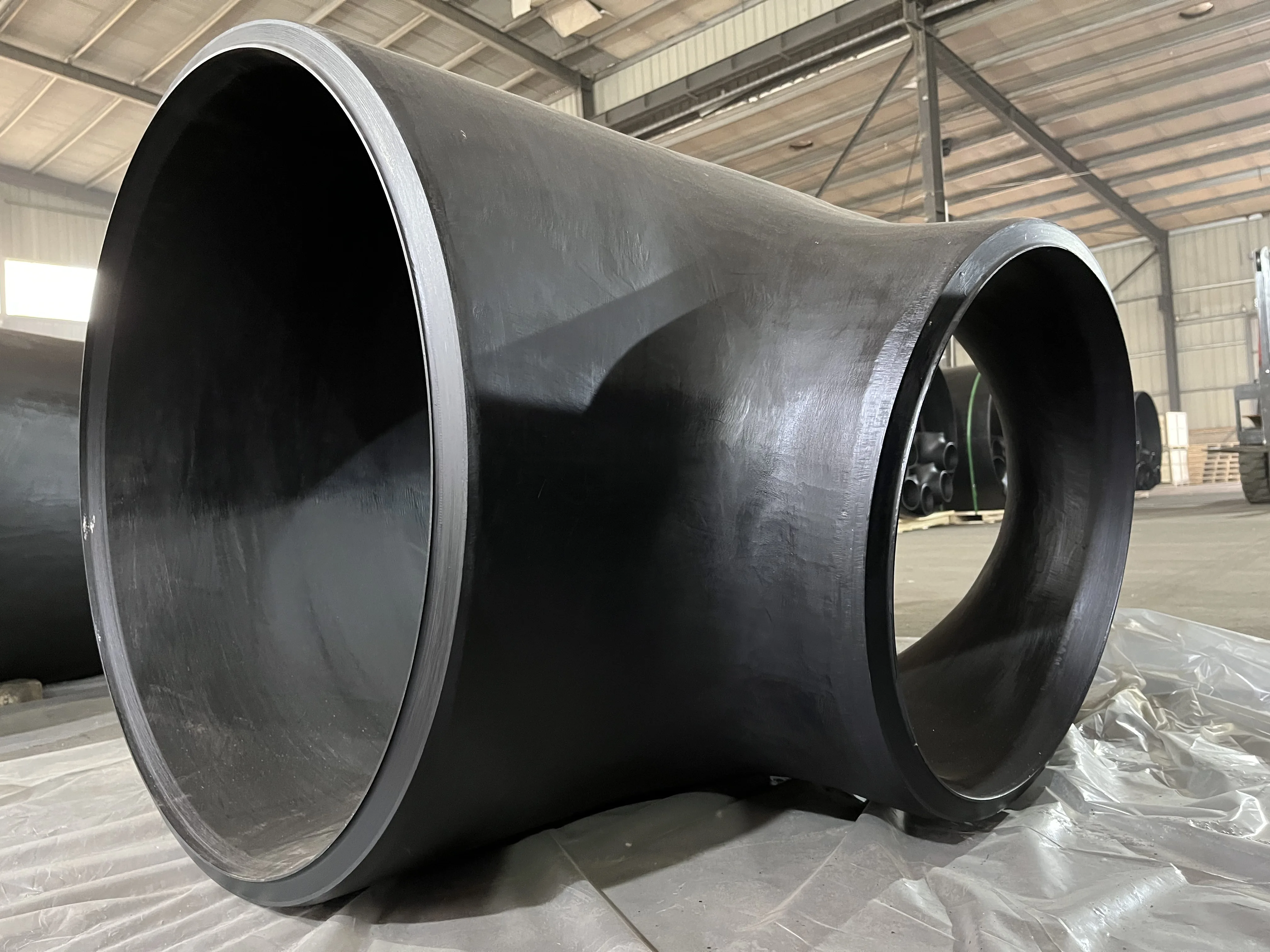 Butt weld ANSI B16.9 Pipe Fittings Large Diameter Reducing Tee Carbon Steel Equal Tee Seamless BW Tee