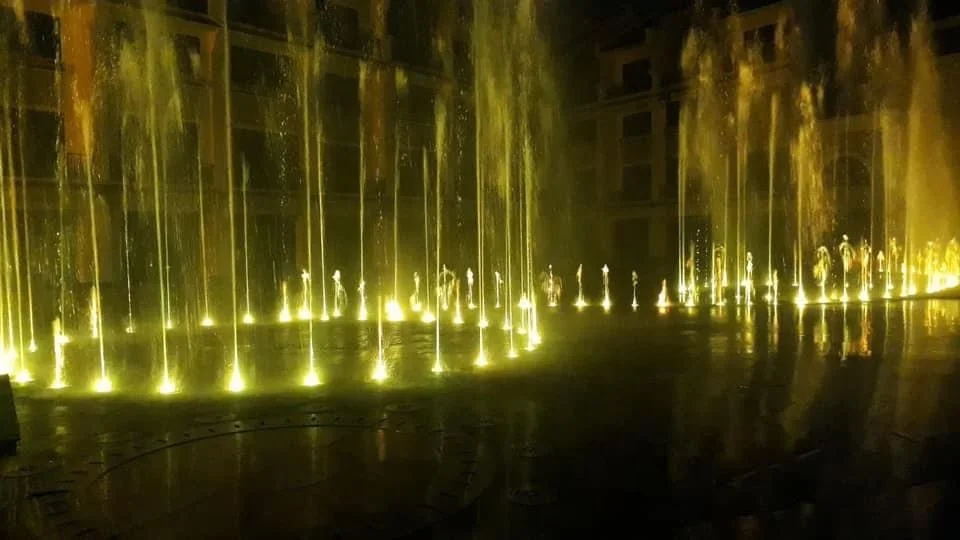 Popular Outdoor Stainless Steel Garden Musical Dancing Water Fountain with colorful led lights water feature  dry deck fountain