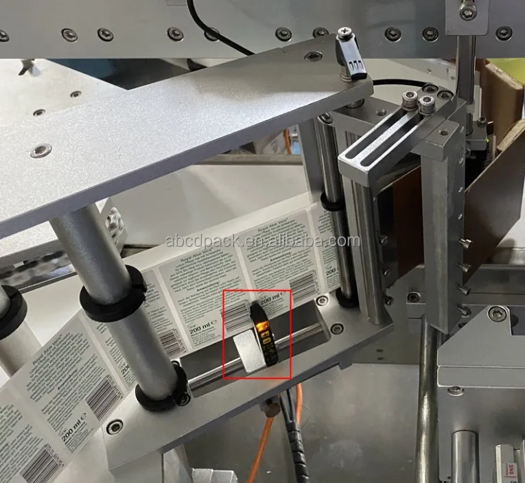 Automatic Glass Wine Bottle Sticker Label Labeling Machines Stick Two Labels