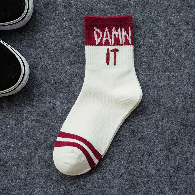 
Custom Made Socks Letter Printed Comfortable Breathable Fashion Skateboard Cotton Street Men Socks 