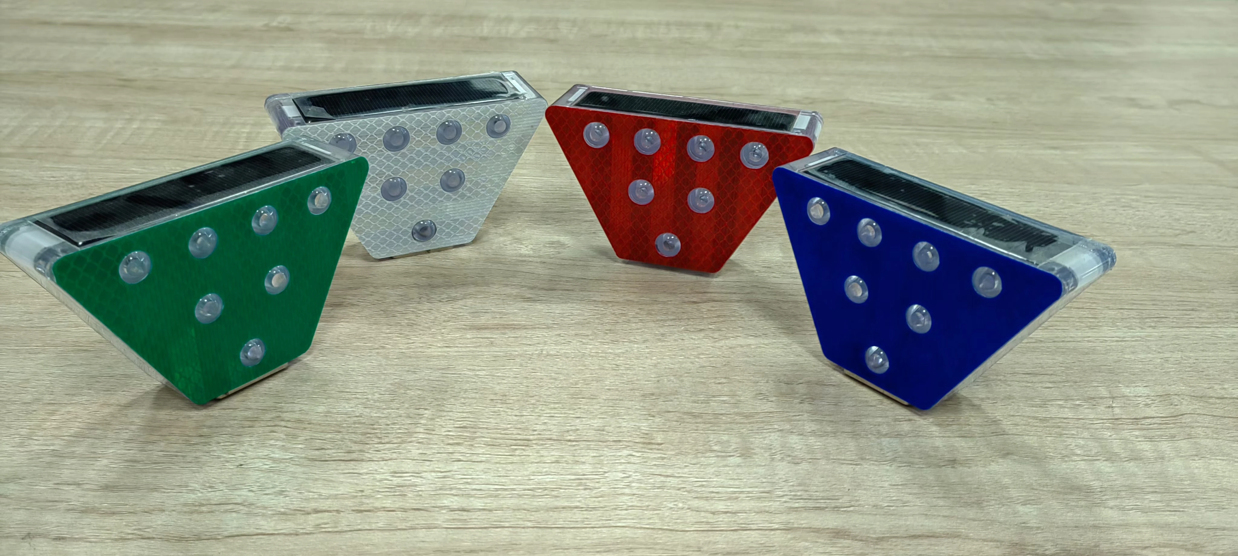 Highway Warning Solar Led Cat Eyes Flashing Road Reflective barricade Lights