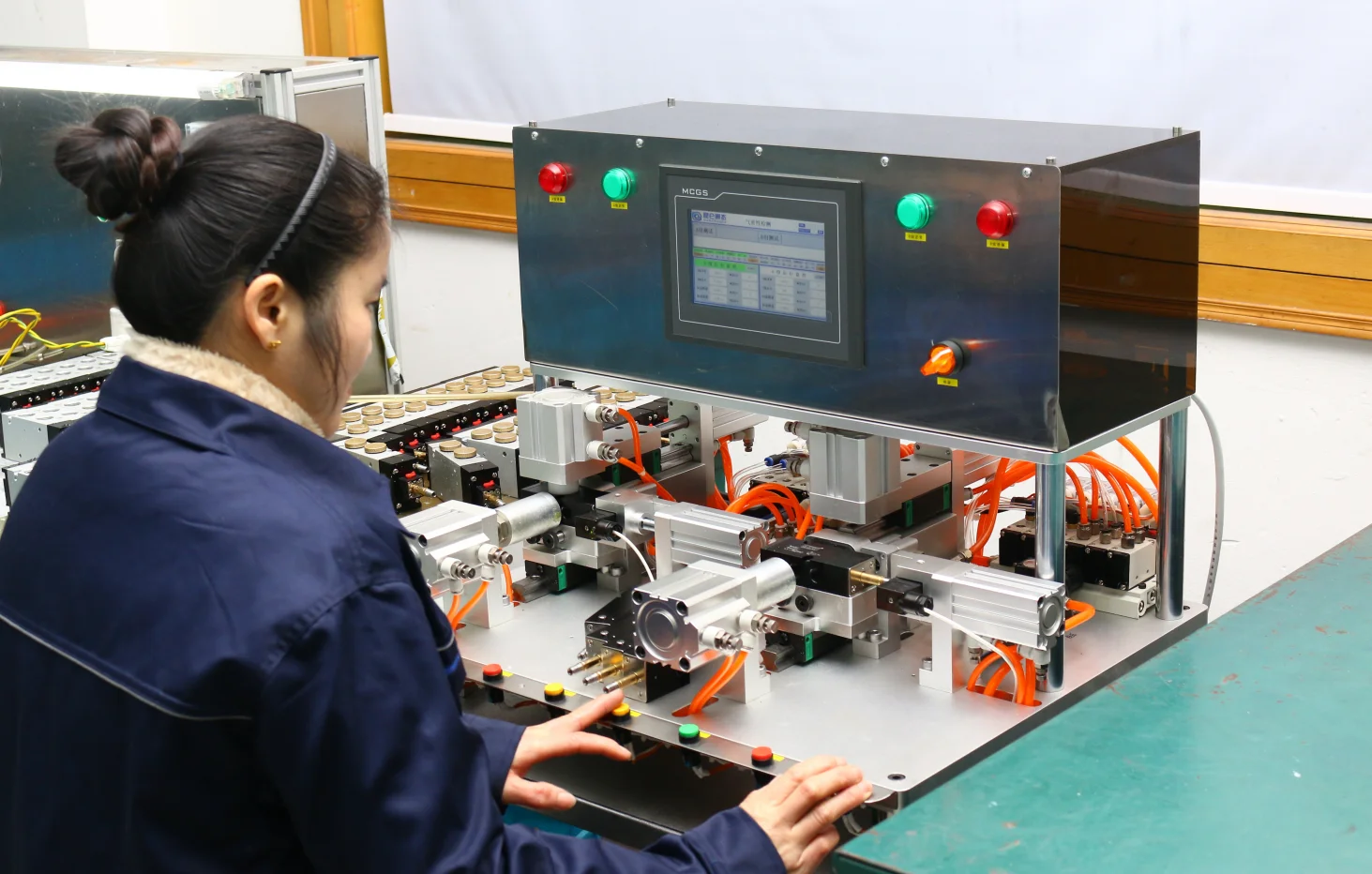 Металлический поршень высокого качества 4V410-15, воздушный 5-ходовой 12 в 110 В 220 В 380 В, магнитный пневматический клапан 12 В, электромагнитный клапан 1/2 дюйма