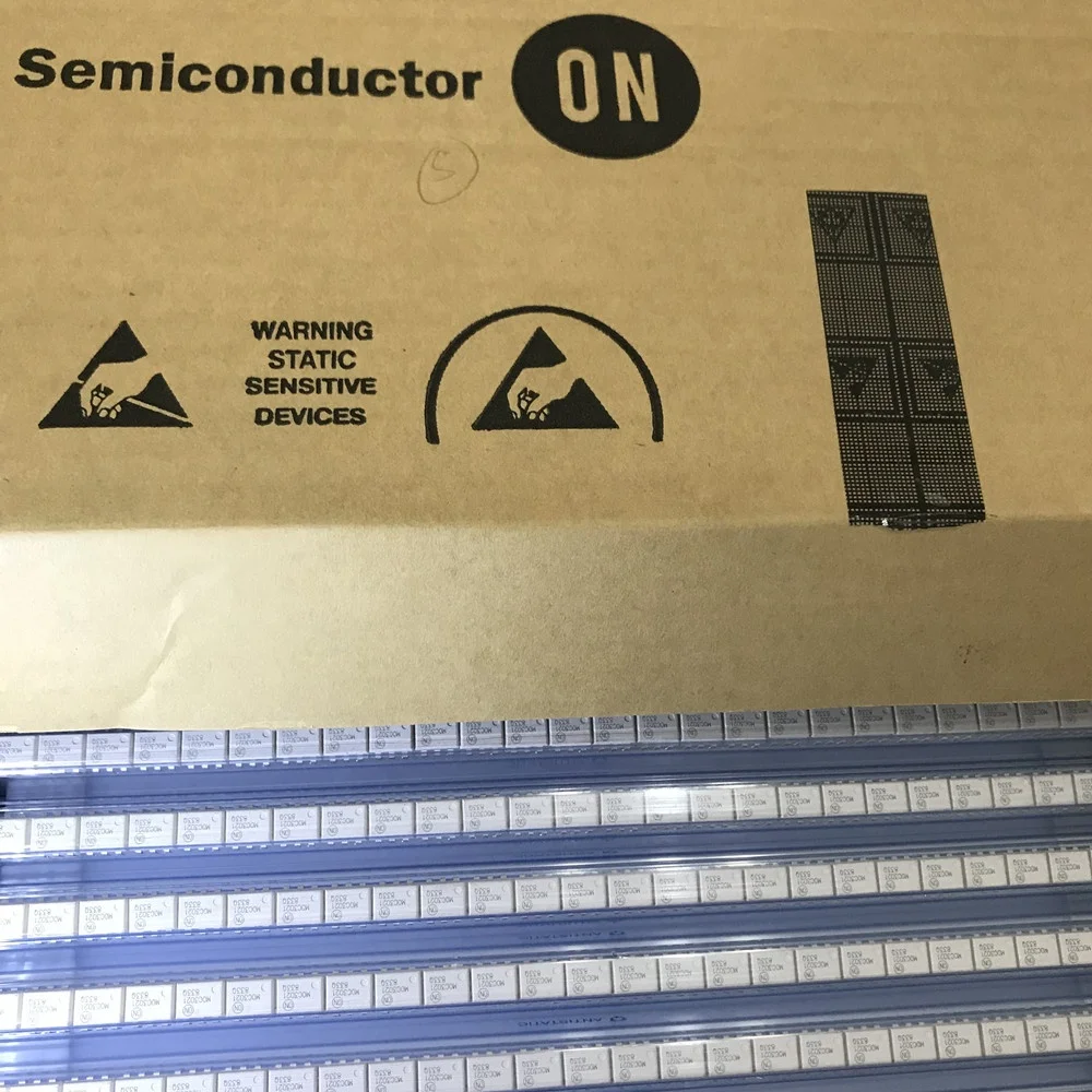 PC817 optoacoplador pc817 компоненты подъемника оптрон PC923 Новый и оригинальный IC чип