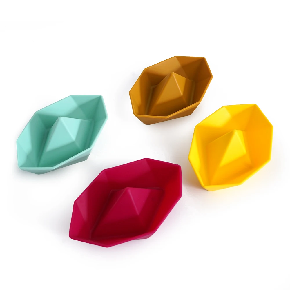 New Style Toy Hot Sell Online Silicone 4pc Bathing Toys Cute Boat Floating Silicone Bath Toys