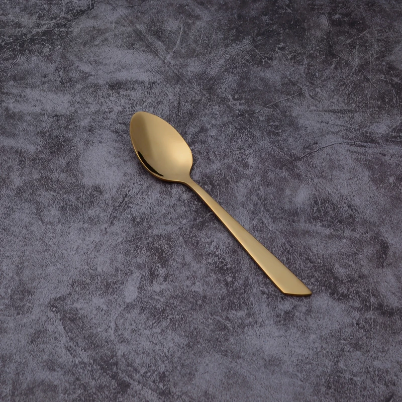 24PCS 16PCS Metal Cutleri Gold Eating Utensils Cuberteria Morada Bestek Goud Cuttlery Spoons and Forks Stainless Flatware Sets