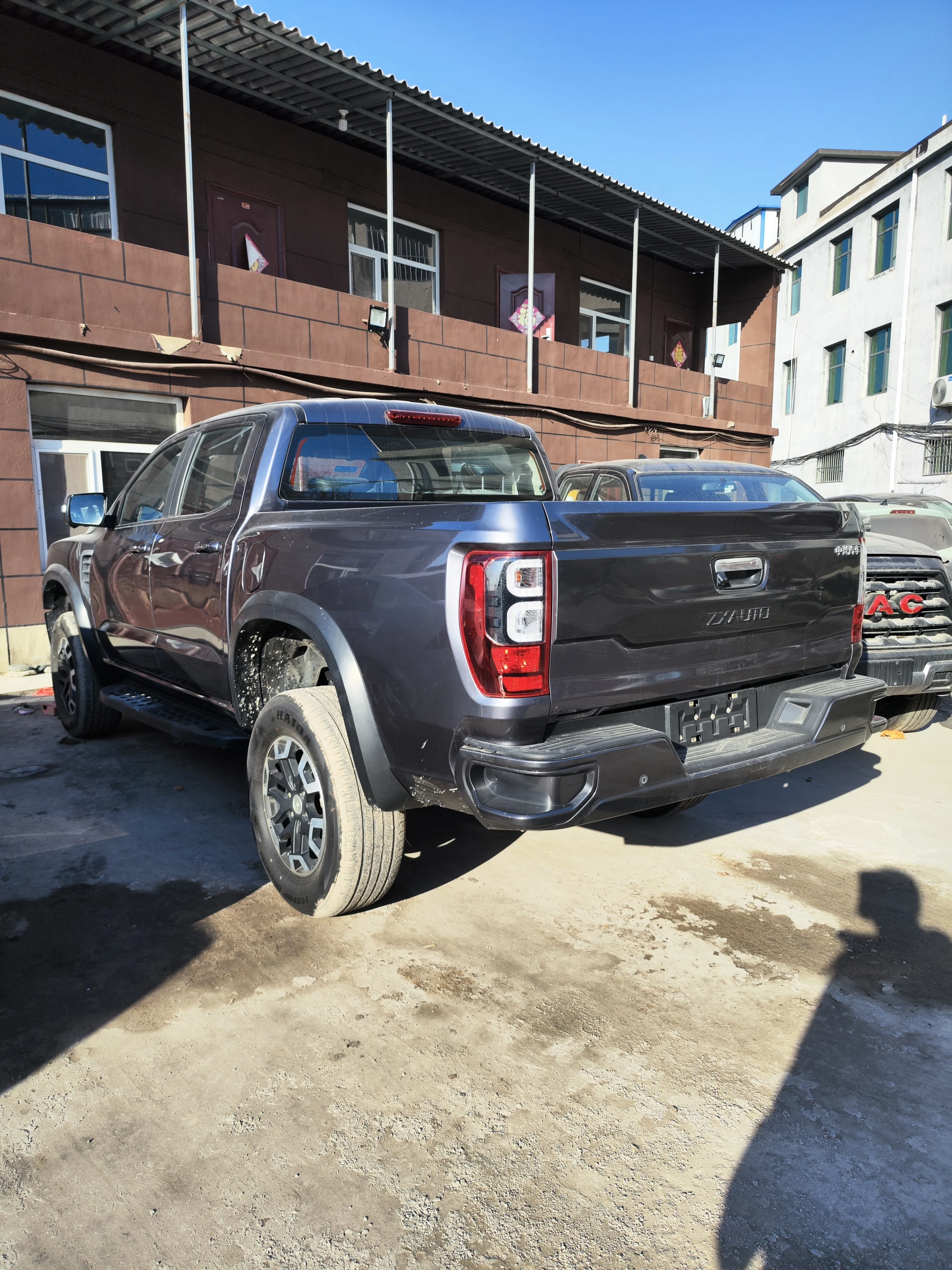 Made in China left hand gasoline automatic truck ZTE 1949 2.3T mini pickup spot sale