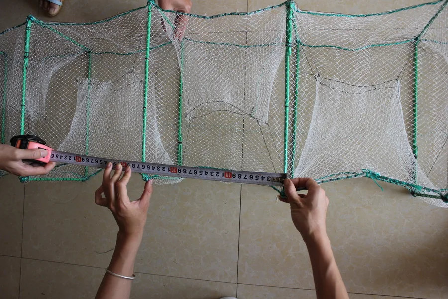 fishing cage crab trap lobster trap steel frame wide 35cm height 22cm length 9.5m with PE net